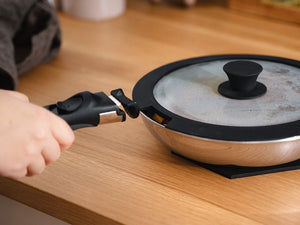 GEMISCHTE BRATPFANNE MIT ABNEHMBAREM GRIFF – 3-TEILIGES SET - 5